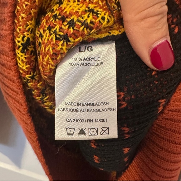 Harry Potter Gryffindor Pullover Knit Sweater Size Large Women’s - Picture 11 of 11